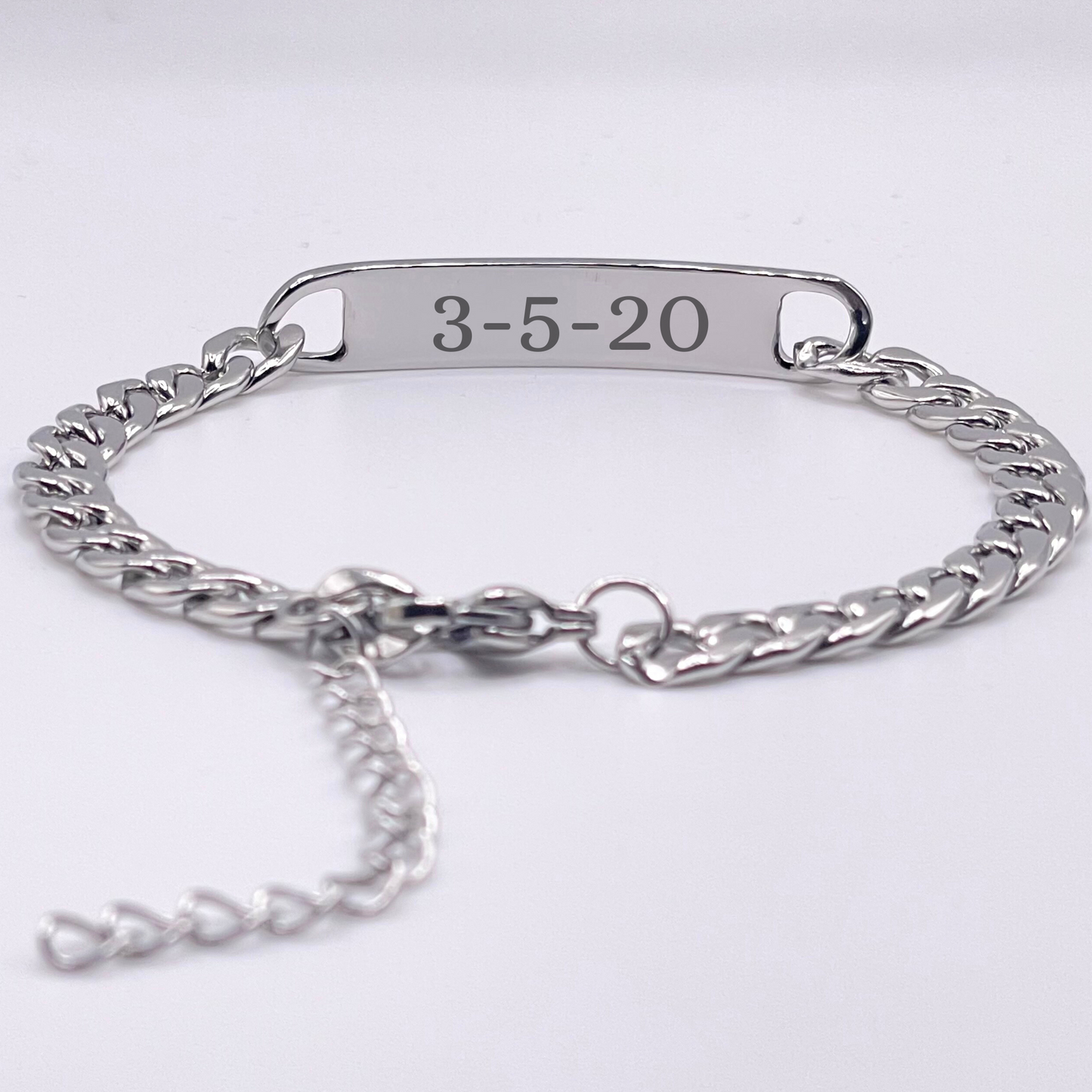 ENGRAVED CHAIN BRACELET