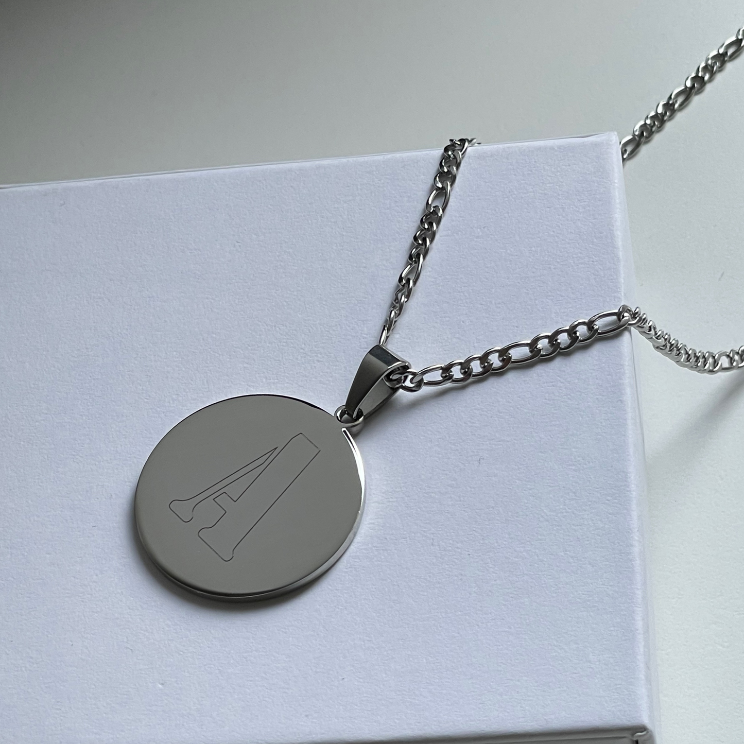 ENGRAVED DISC PENDANT