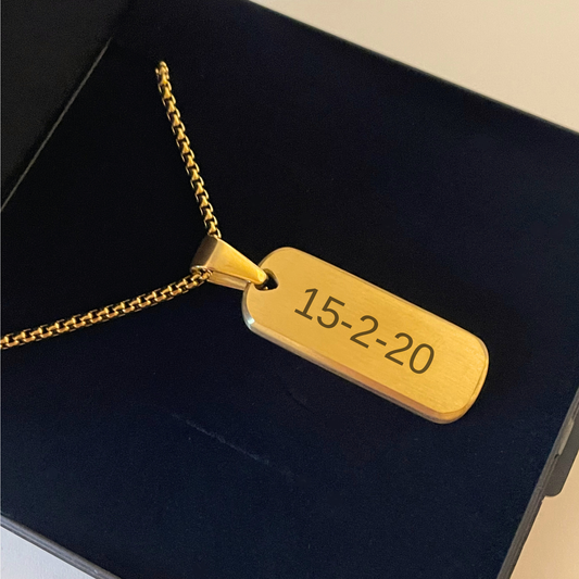 ENGRAVED VERTICAL BAR NECKLACE