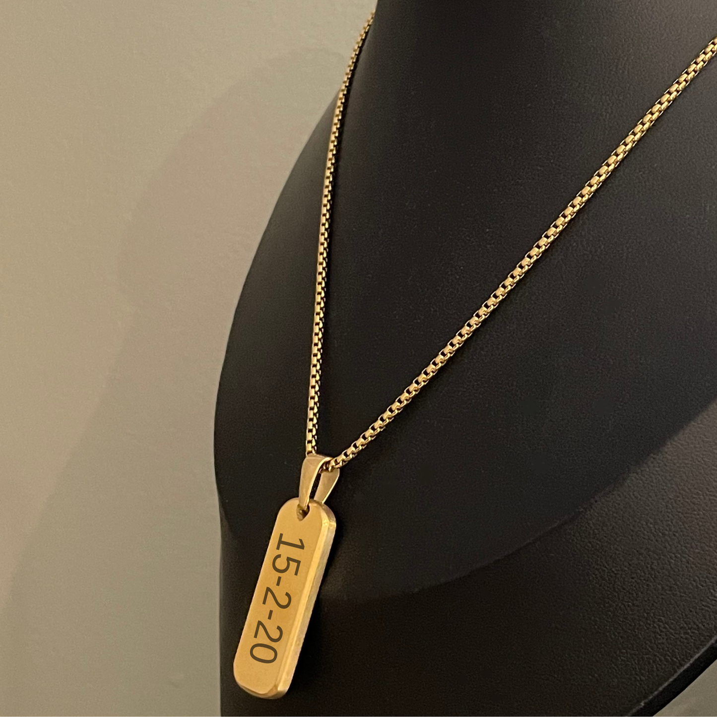 ENGRAVED  VERTICAL BAR NECKLACE