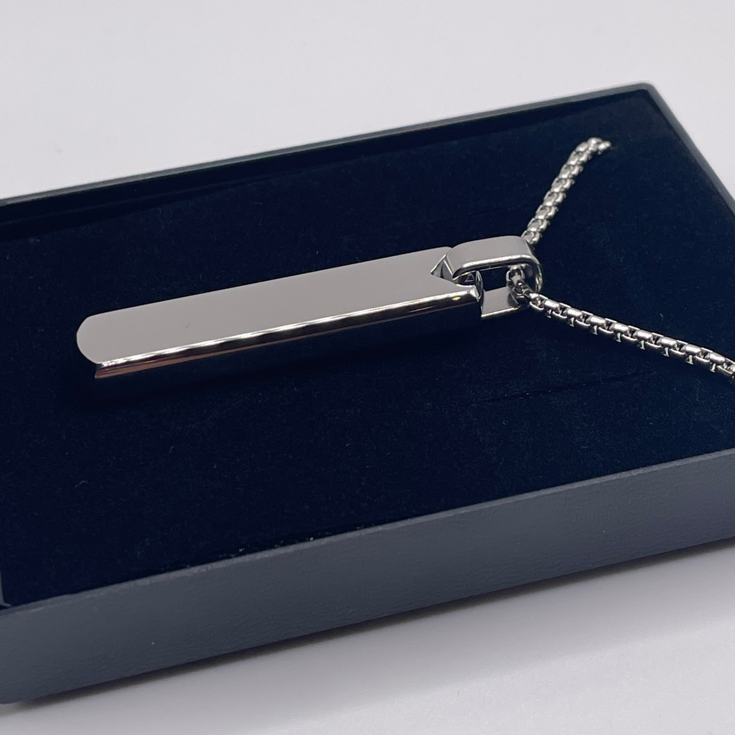 ENGRAVED  VERTICAL BAR NECKLACE